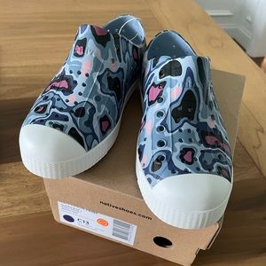 NWT Jefferson natives size 13